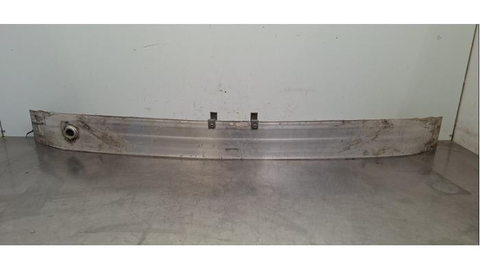 Cadre pare-chocs avant Mercedes CLA