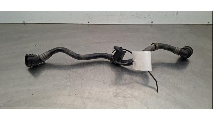 Tuyau radiateur Mercedes CLA