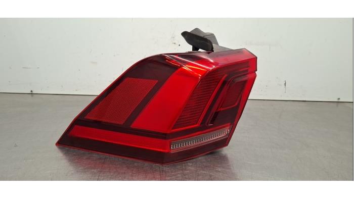 Feu arrière gauche Volkswagen Tiguan