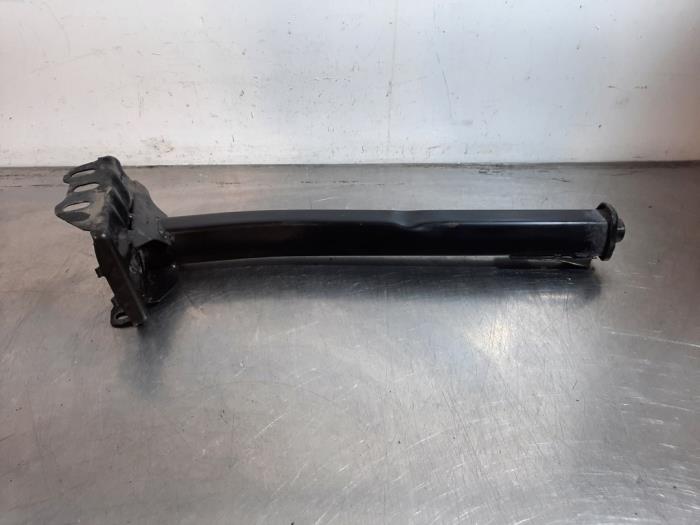 Barre châssis avant Citroen C5 Aircross