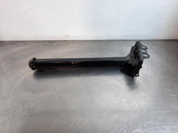 Barre châssis avant Citroen C5 Aircross