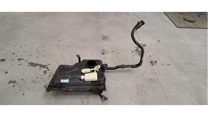Réservoir de carburant Citroen Berlingo