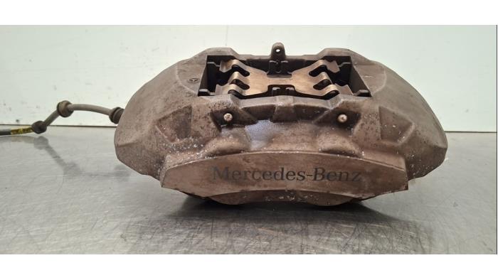 Etrier de frein (pince) avant gauche Mercedes GLC-Klasse