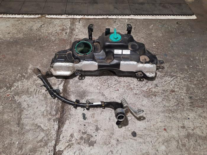 Réservoir de carburant Citroen C5 Aircross