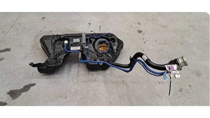 Réservoir de carburant Mercedes GLC-Klasse