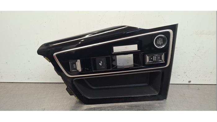 Console centrale Peugeot 3008