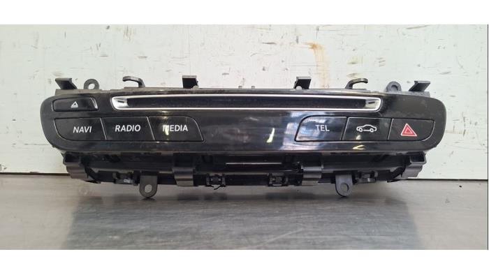 Panneau commande radio Mercedes GLC-Klasse