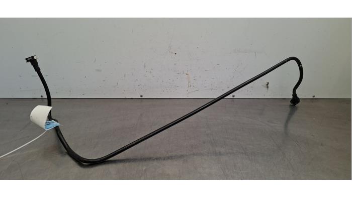 Conduit de carburant Mercedes GLC-Klasse