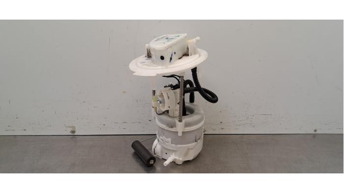 Pompe carburant électrique Peugeot 3008