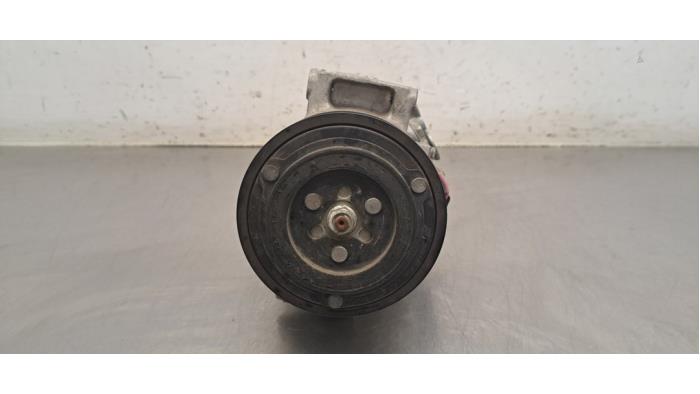 Pompe clim Opel Insignia