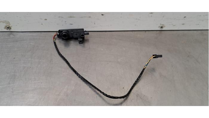 Caméra à 360 degrés Tesla Model 3