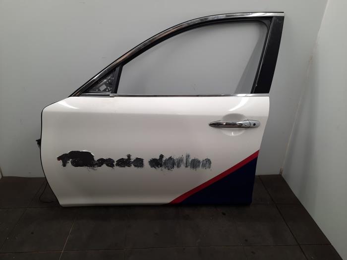 Portière 4portes avant gauche Infiniti QX70