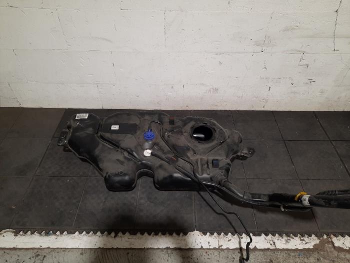 Réservoir de carburant Renault Captur