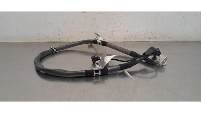 Borne de batterie Mercedes G-Klasse