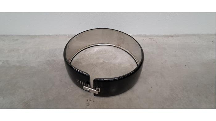 Logement roue de secours Mercedes G-Klasse