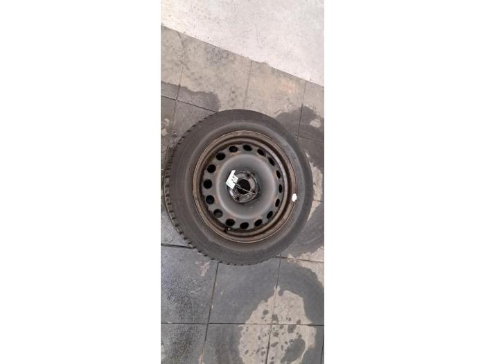 Jante + pneumatique Opel Corsa