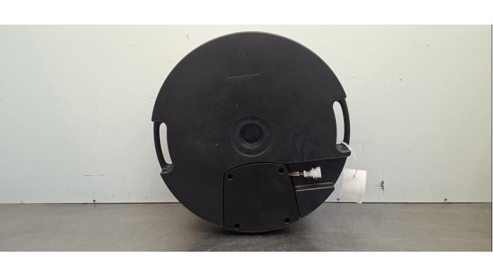 Caisson de graves Audi Q3