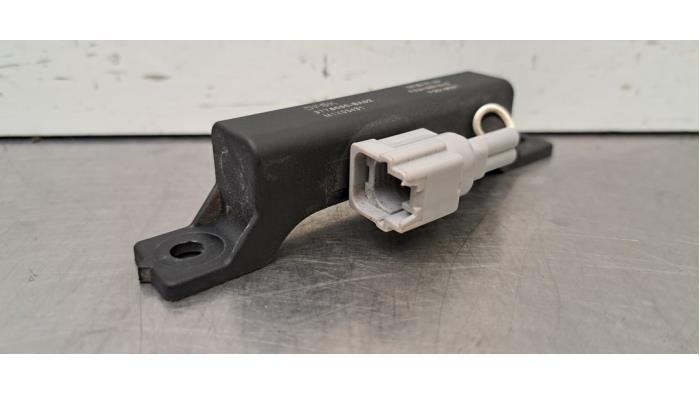 Entrée sans clé - Antenne DFSK Fengon 5