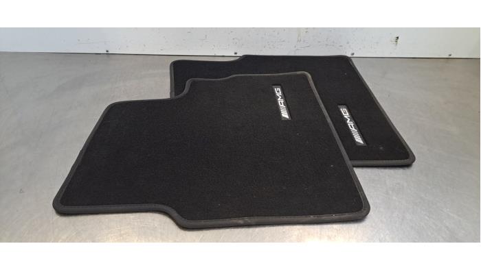 Kit tapis Mercedes G-Klasse
