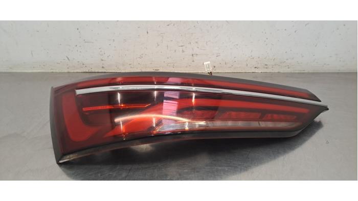 Feu arrière gauche DFSK Fengon 5