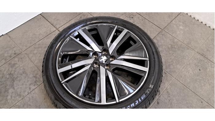 Jante + pneumatique Peugeot 3008