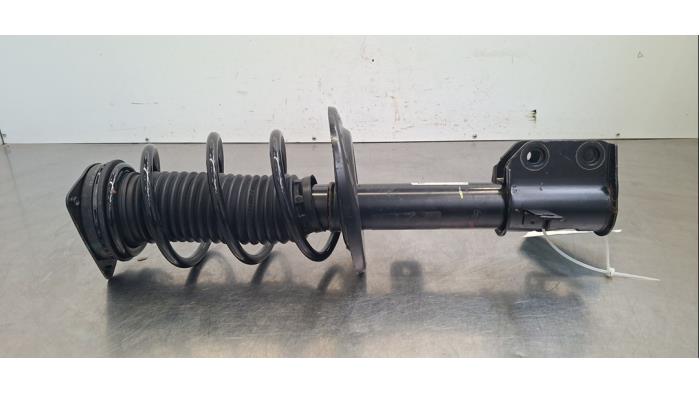 Amortisseur avant droit Opel Corsa