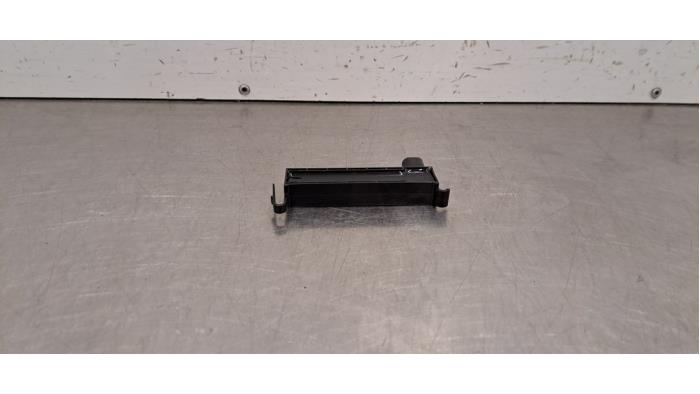 Entrée sans clé - Antenne Opel Insignia