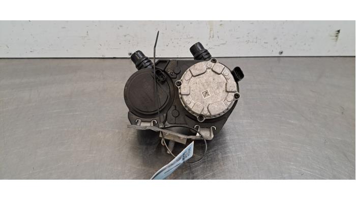 Pompe à eau supplémentaire Peugeot 3008