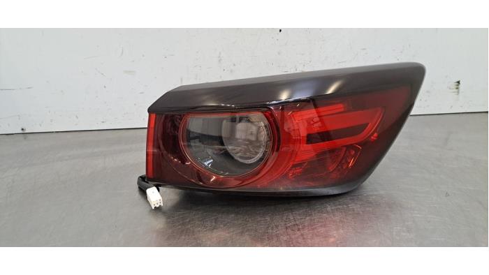Feu arrière droit Mazda CX-3