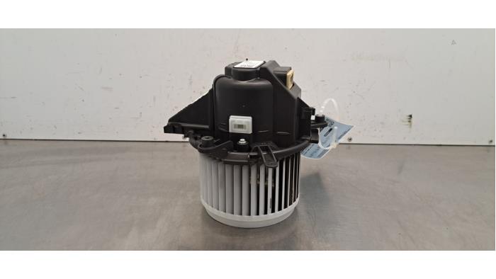 Moteur de ventilation chauffage Peugeot 3008