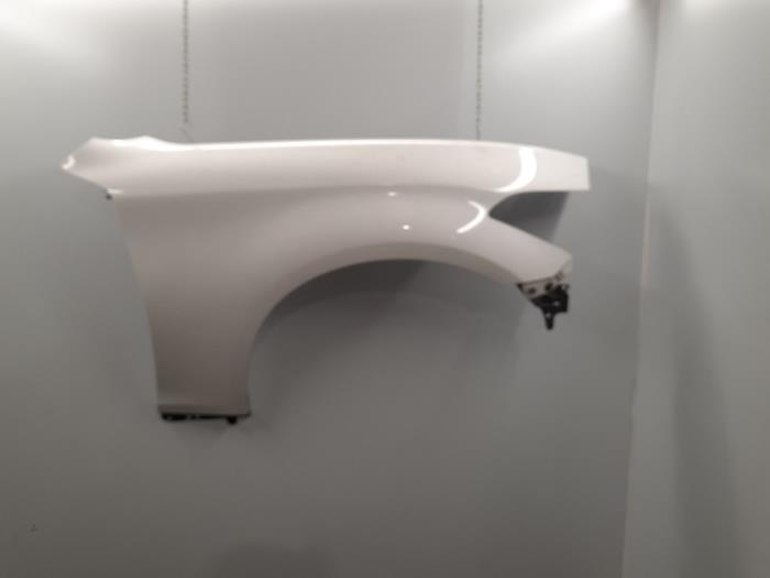 Aile avant droite Infiniti QX70