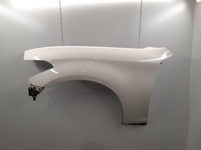 Aile avant gauche Infiniti QX70