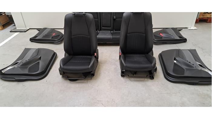 Kit revêtement (complet) Mazda CX-3