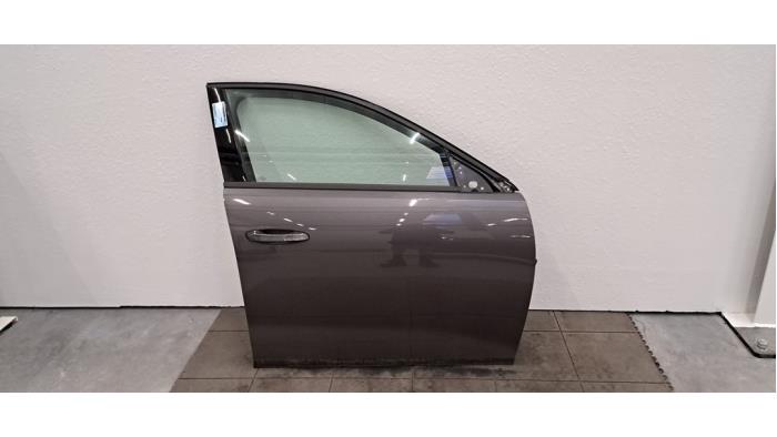 Portière 4portes avant droite Opel Astra