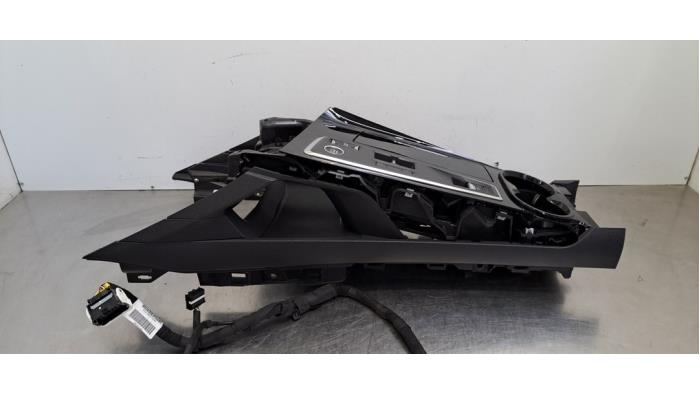 Console centrale Peugeot 508