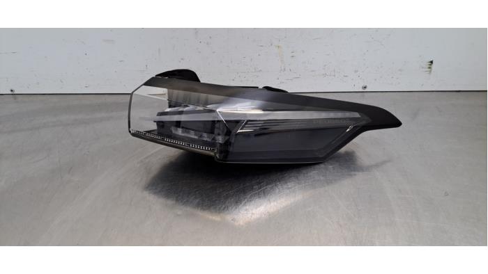 Feu arrière droit Peugeot 308