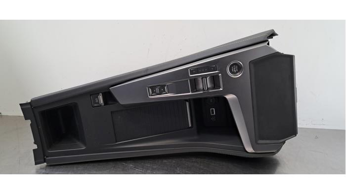 Console centrale Peugeot 308