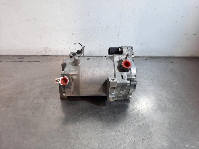 Pompe clim Infiniti QX70