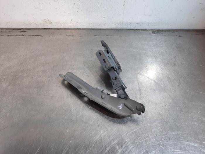 Charnière capot Infiniti QX70