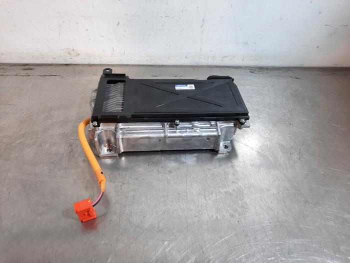 Chargeur de batterie Infiniti QX70