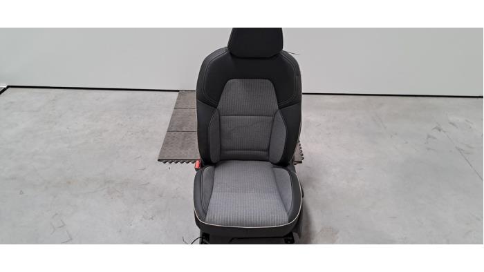 Siège gauche Renault Clio