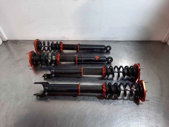 Kit amortisseur Infiniti QX70