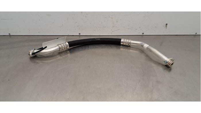 Tuyau clim Opel Astra