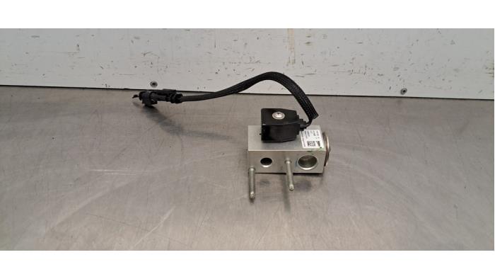 Valve d'expansion clim Opel Astra