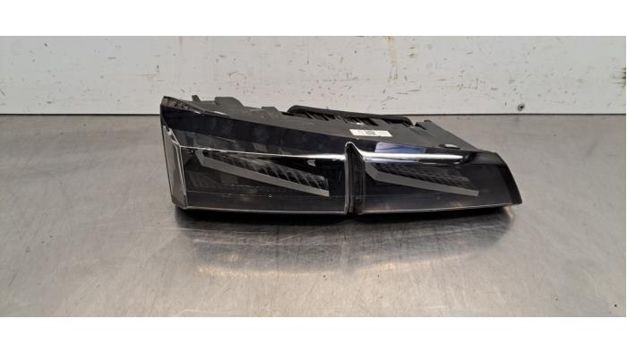 Feu arrière gauche Peugeot 308