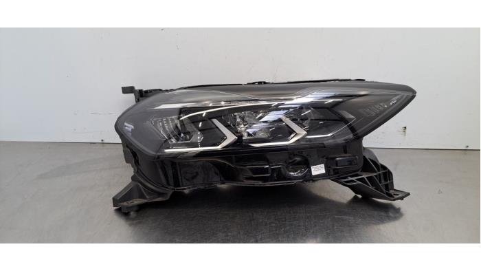 Phare droit Peugeot 508