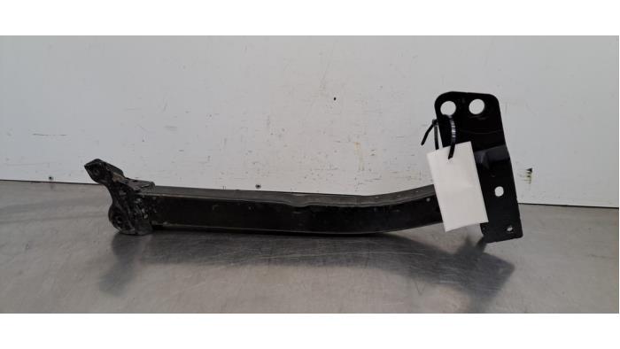 Support partie avant Peugeot 508