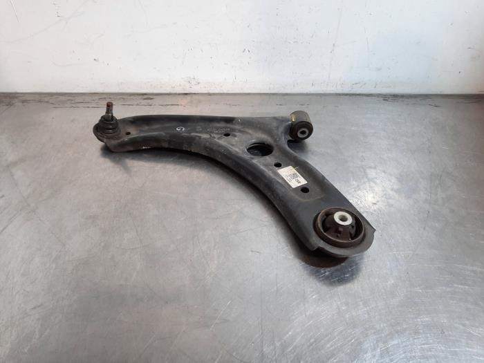 Bras de suspension avant gauche Hyundai Kona
