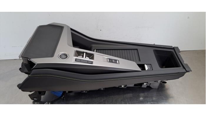 Console centrale Peugeot 308