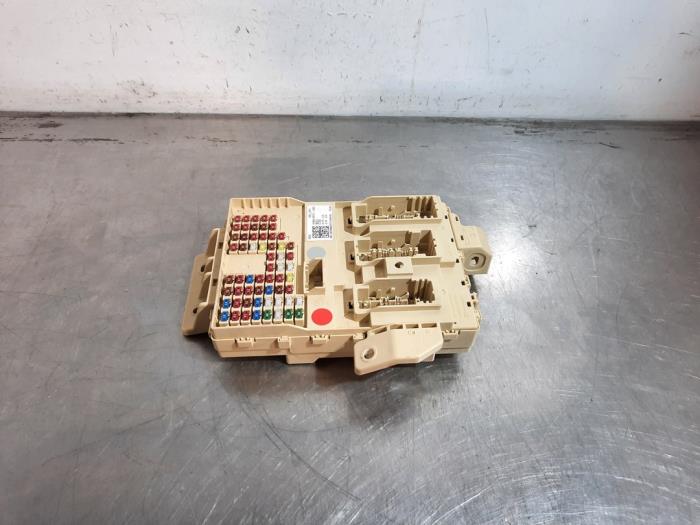 Boîte à fusibles Hyundai Kona